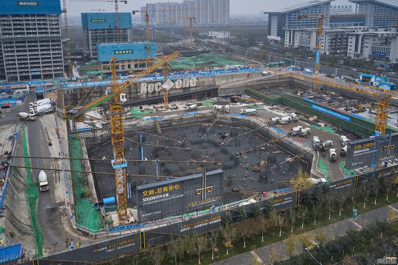 全球摩天建设:中东停歇,中国总量最多,纽约成拥有400m+数量第一城