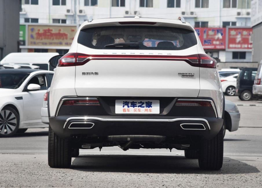 汽车品牌发展历史,猎豹汽车铭牌在哪里