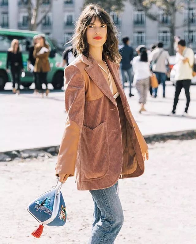 适合微胖小个子女生的衣服店铺,微胖小个子衣服穿搭