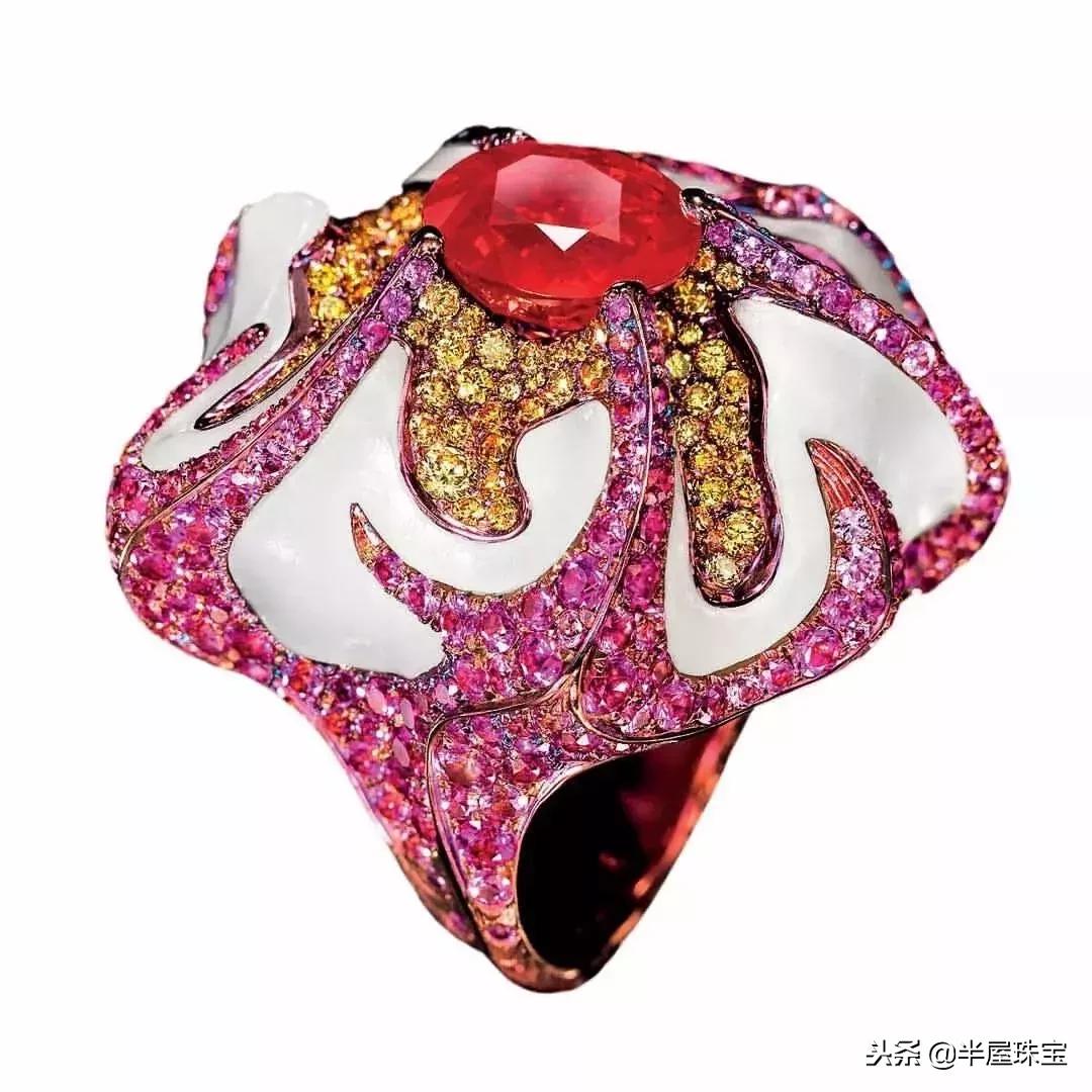 红宝石戒指款式图片,红宝石戒指颜色最好的品牌