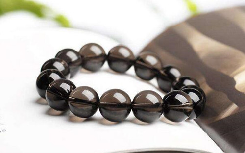 什么水晶夏天可以戴,水晶适合什么季节戴