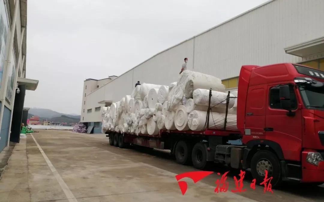 大写的赞！这些福建企业转产！开足马力生产口罩防护服……