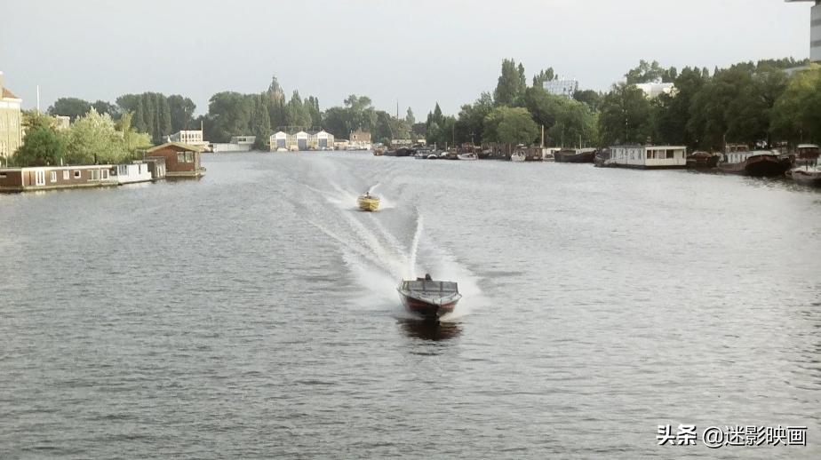 33年前的邪典片，水鬼杀人成童年阴影，这尺度居然能在国内上映