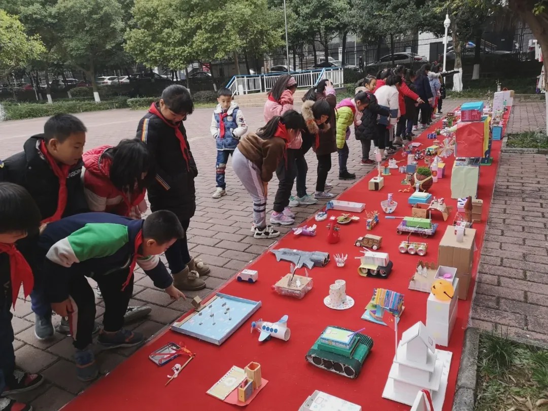 小学招生2000人,美视国际学校收费