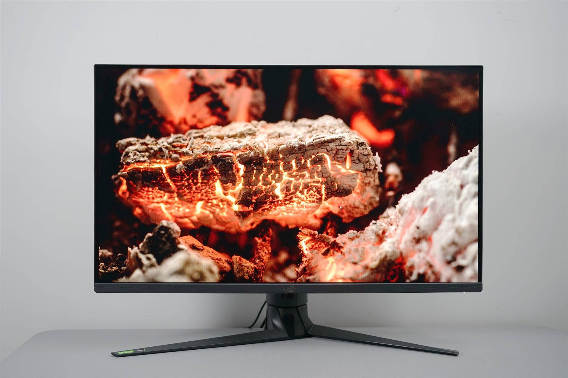 比传统IPS面板快四倍：ROG玩家国度PG329Q显示器体验