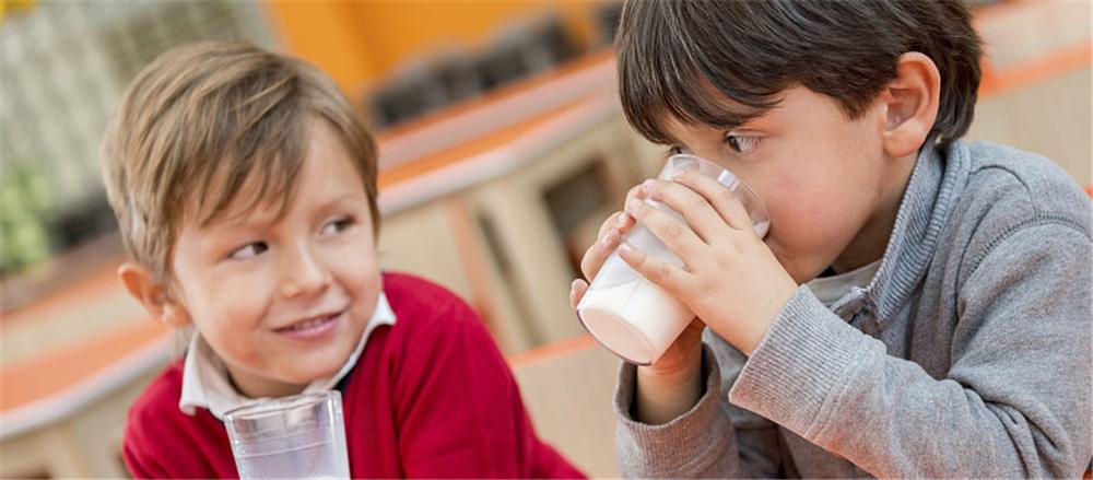 孩子身体缺钙，乳制品摄入真的不能少