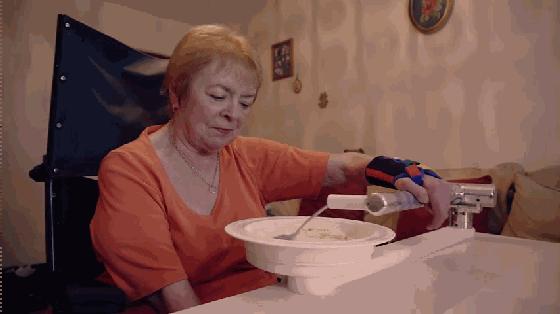 各式各样的护理机器人，可能是宅男宅女们的天堂？