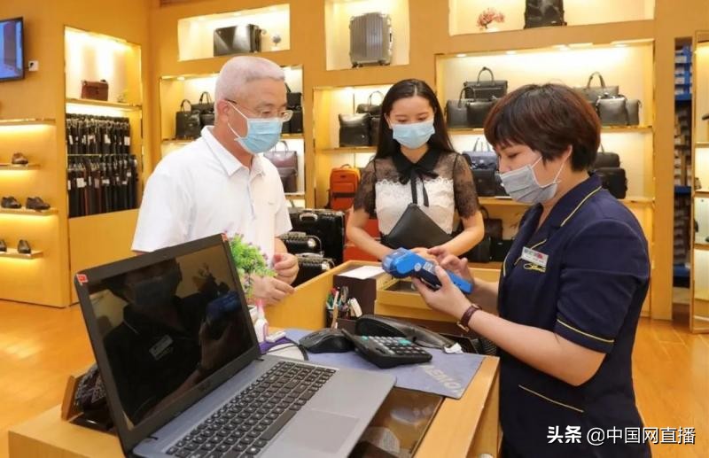 省部级官员去*京大南**牌档，吃了一份鸭血粉丝汤