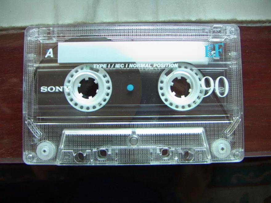 磁带、软盘、CD、U盘……还记得你小时候用什么存东西吗?