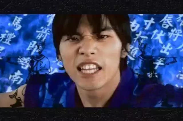 唱歌只是副业？双截棍行云流水的周杰伦，功夫才是他的本命