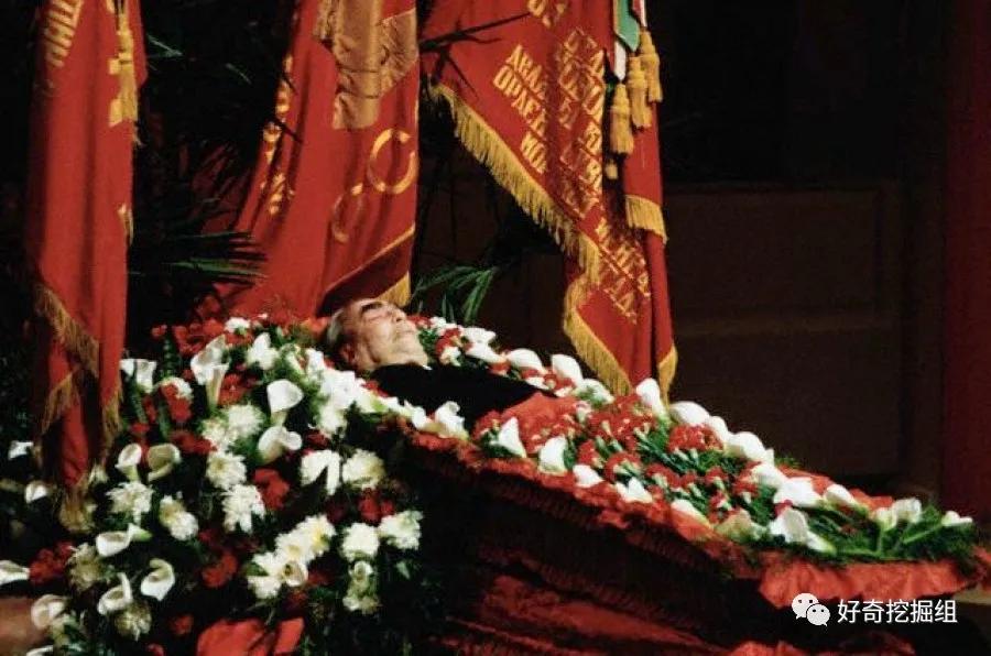 史上最轰动的葬礼,全球公认最浩大的葬礼