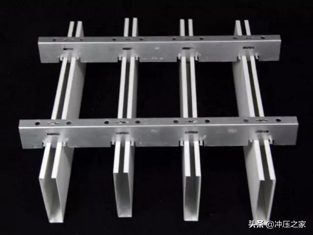 圆钢材重量计算公式,方形钢材的重量计算公式