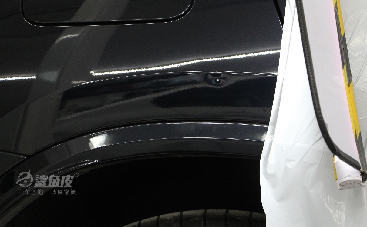 奔驰车身凹陷4s店修复多少钱,汽车车身有凹陷怎么处理