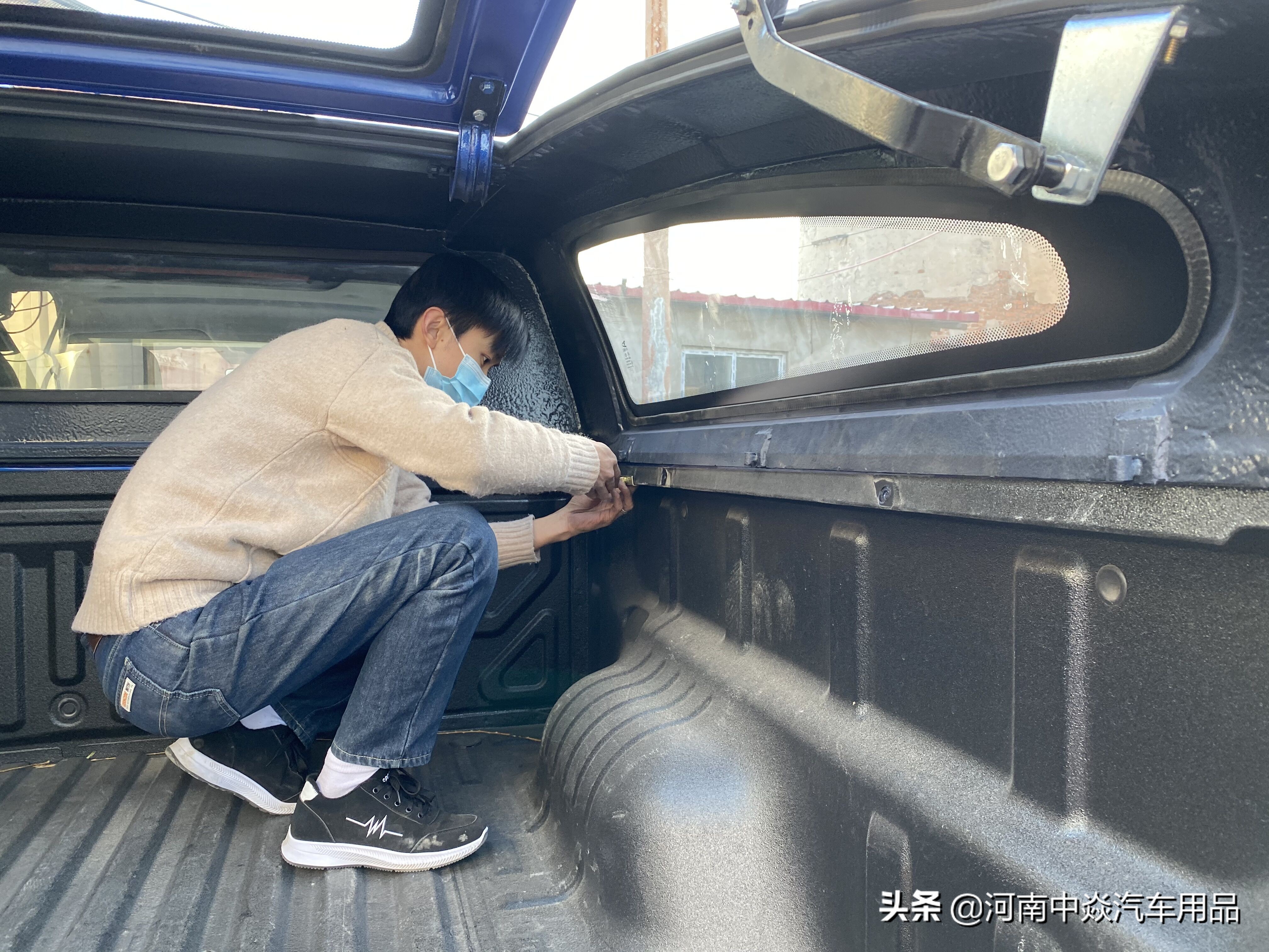 长城炮皮卡需要放大号吗,长城炮皮卡有加盖款吗