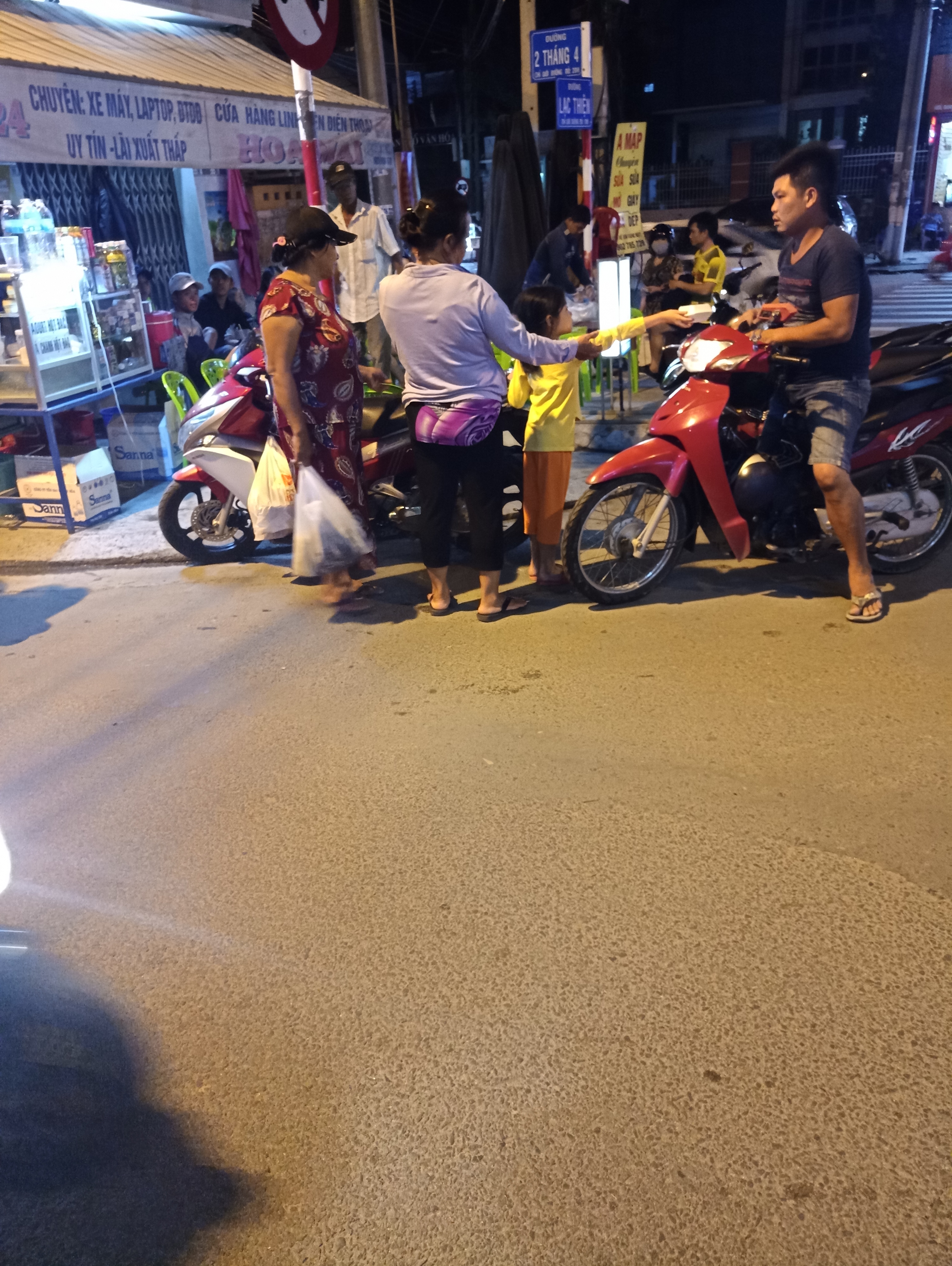 我的越南之旅完整版,我的越南芒街旅行记