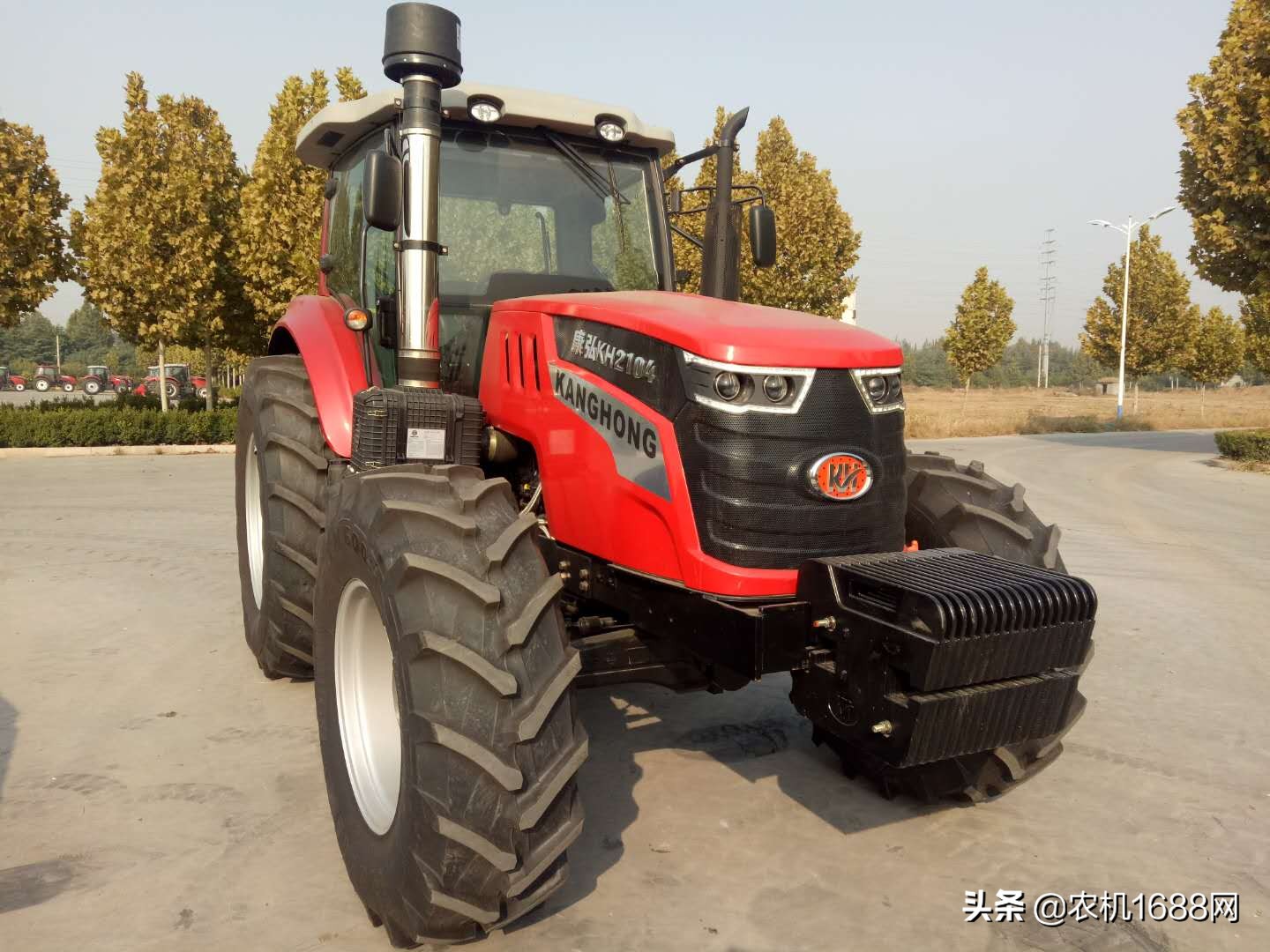 康弘农机2104价格,康弘2204拖拉机多少钱一台