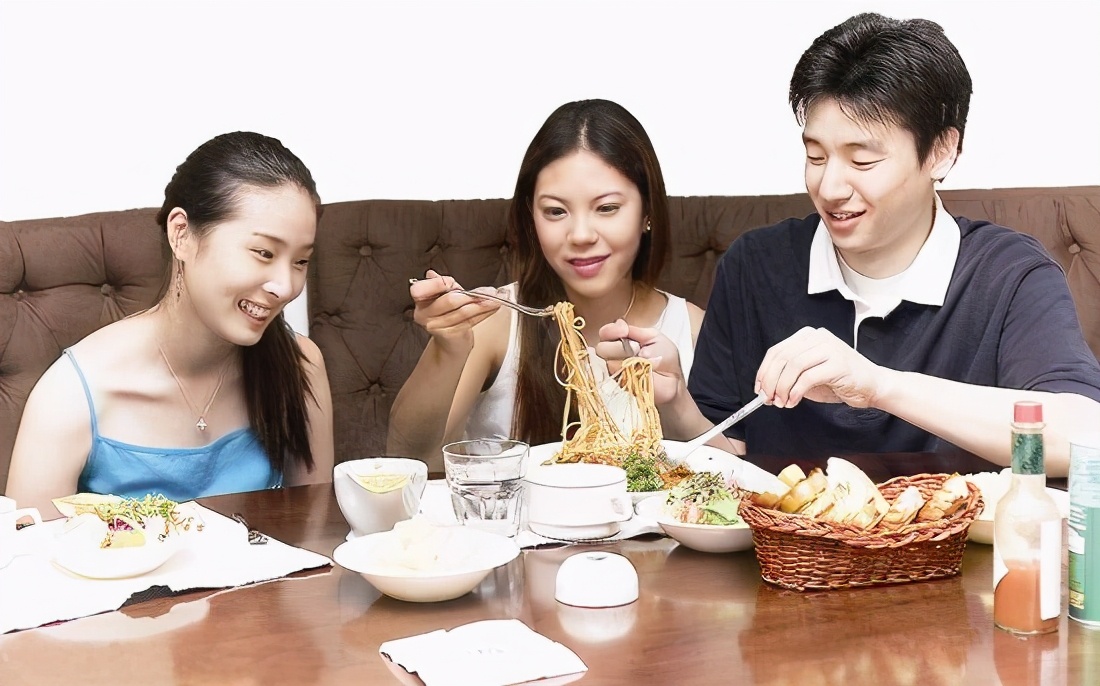 同事欠我3000元不还钱怎么办,同事欠我2000块钱不还怎么办