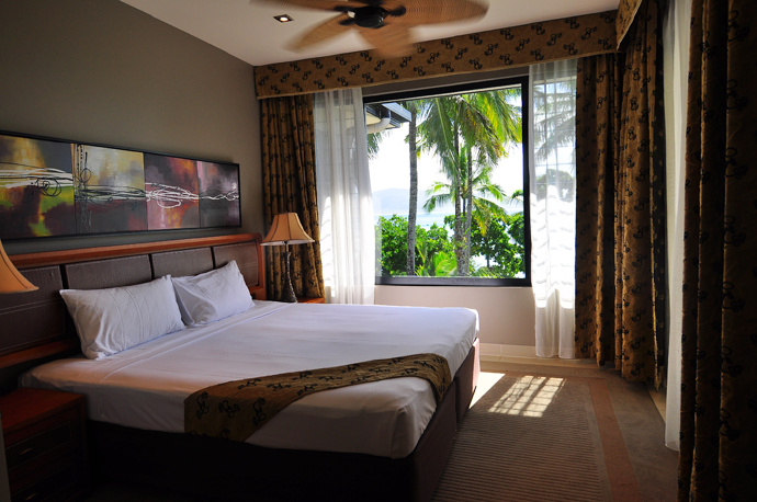 全民热遗｜大堡礁上有个翡翠岛，绝美好玩，还是海龟康复中心