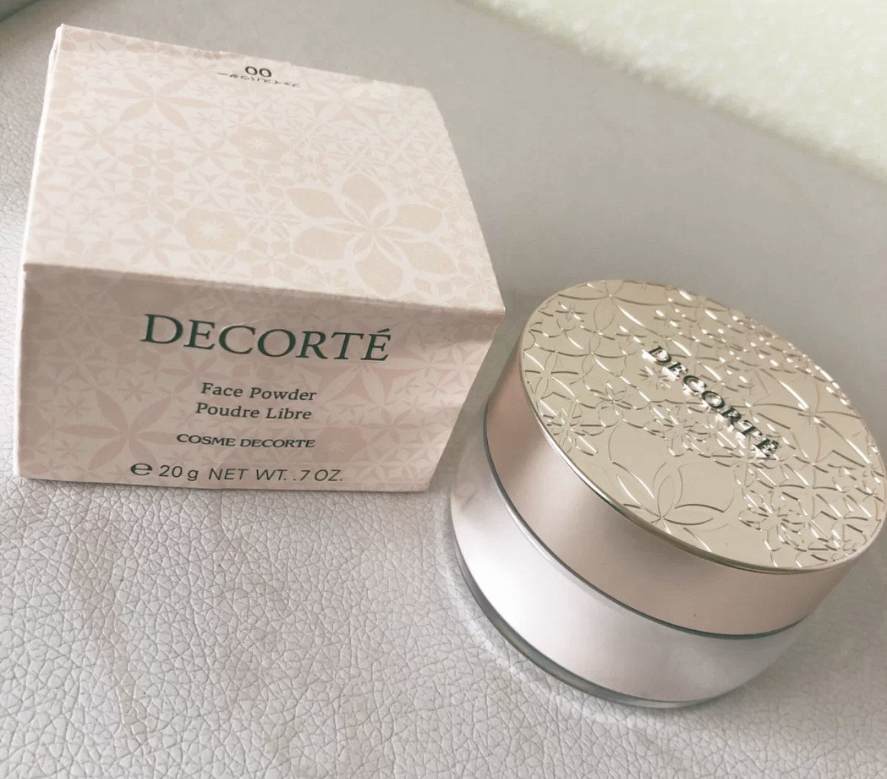 黛珂散粉的哪款更适合干皮,黛珂散粉怎么选色号干皮