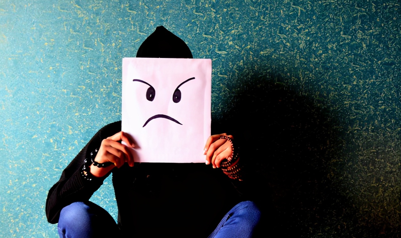 同事找我跳槽我该怎么办,同事找我换班我要怎么委婉的拒绝