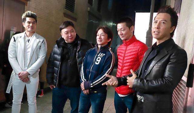 《肥龙过江》熟脸多,只认识客串的王祖蓝,你认出僵尸道长了吗?