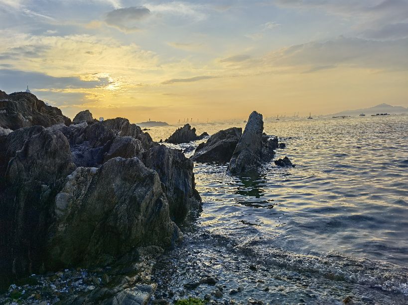 威海和厦门哪个海干净,威海的海干净美丽