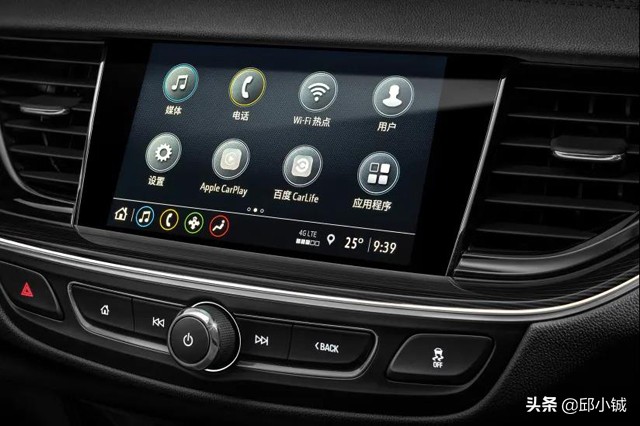 b级车性价比之王的别克君威,b级车蒙迪欧和君威哪个值得入手