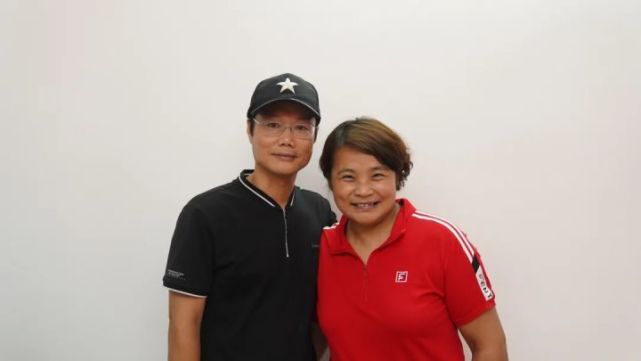 招聘服装带货主播,直播带货怎么火起来的