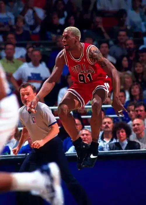 罗德曼七次篮板王在哪几年,罗德曼7年篮板王是哪7年