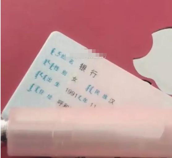 爸爸姓死取名寓意,爸爸姓死孩子起名难倒家人