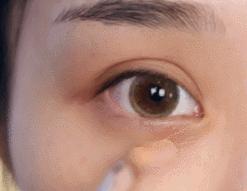 怎么画眼妆才不显脏,怎么防止眼妆花