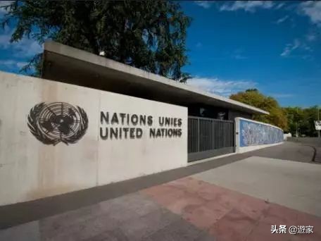 瑞士人竟然这么爱喝，拥有是世界遗产的葡萄园，作业还在靠手工