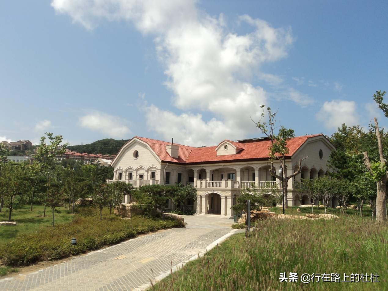 千里海岸线威海,威海千里海岸线风景画