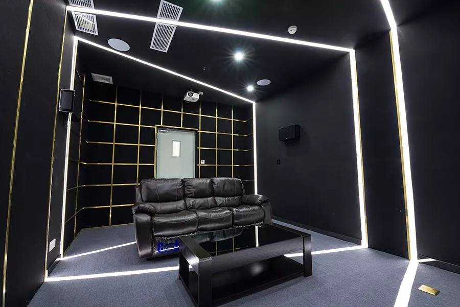 59.9元抢双人观影套餐,49.9元抢两张电影票