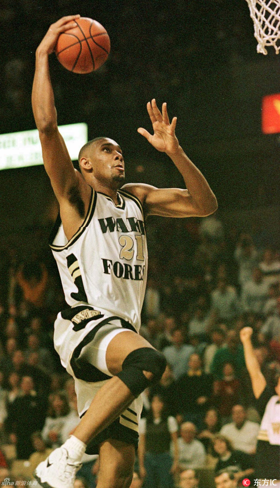 nba经典时刻滑翔机,最强nba乔丹滑翔机