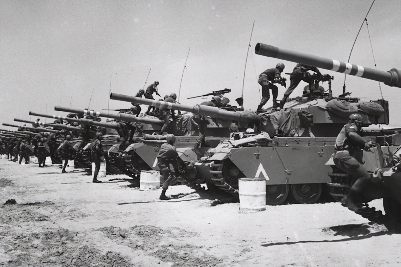 沙特35亿美金买导弹故事,沙特一共购买了多少导弹