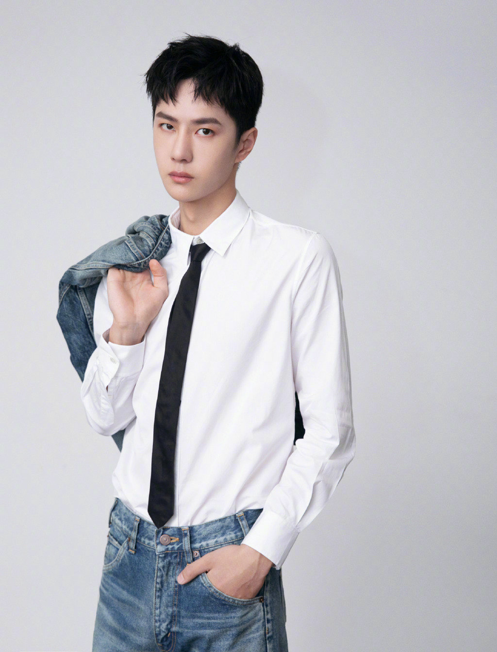 真正的男生穿搭,李现穿衣搭配风格男生