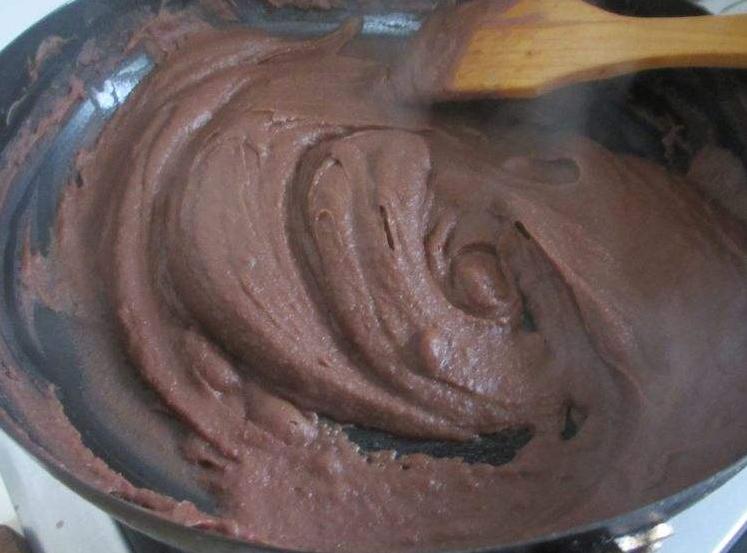 煮红豆直接放糖,煮红豆要不要盖锅盖