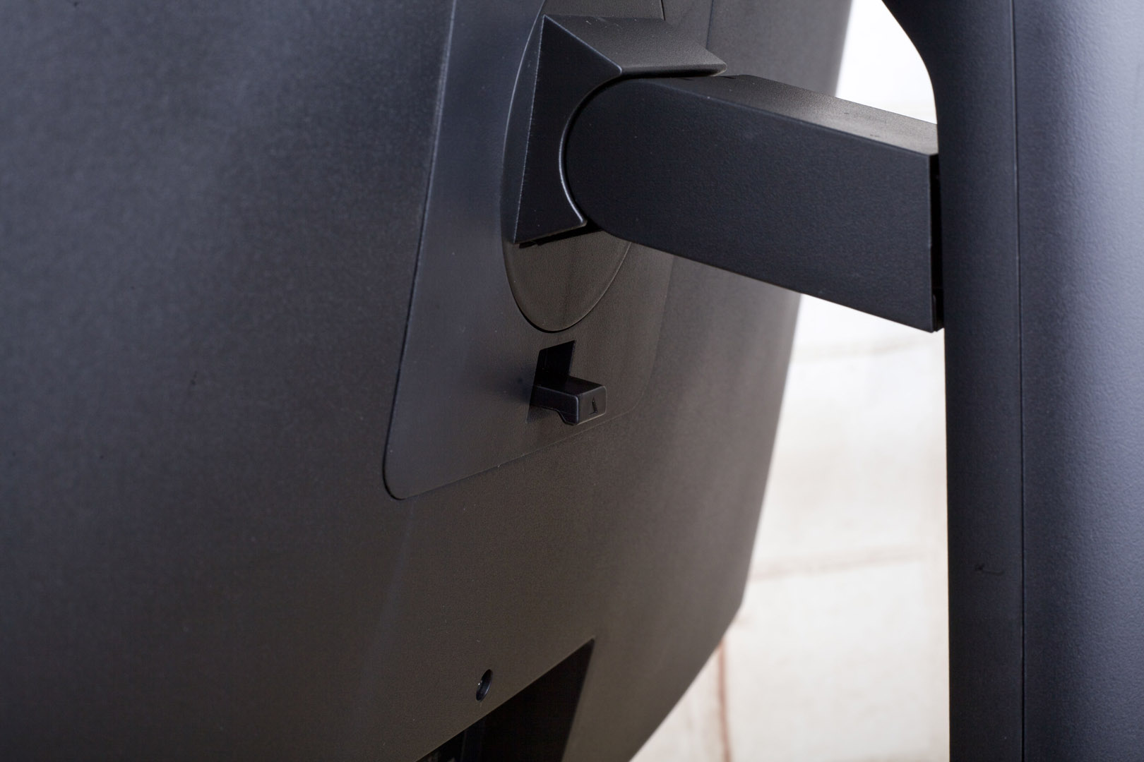 va面板和ips技术有什么区别,ips面板tn面板哪个好