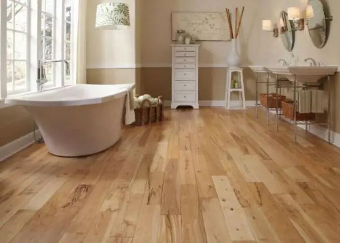 故宫的龙椅是什么木头做成的,故宫的龙椅是什么材质的