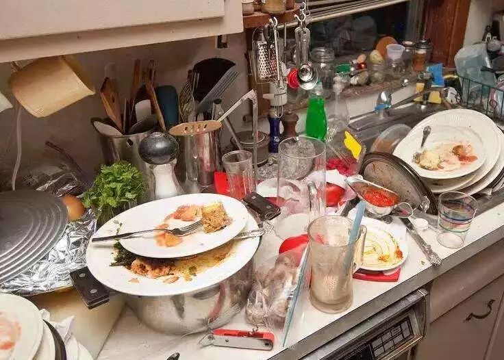 留学名媛修炼指南,当代留学名媛花样秀晒心酸套路