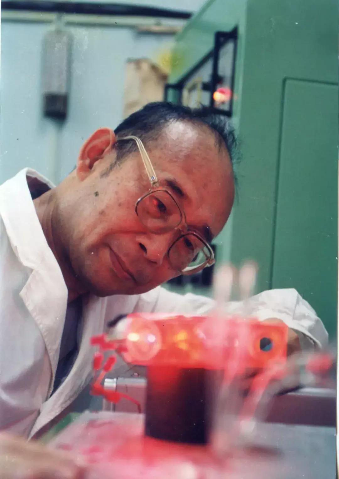 陈赓请部下吃饭是哪一集,陈赓大将请黄埔同学吃饭电视剧