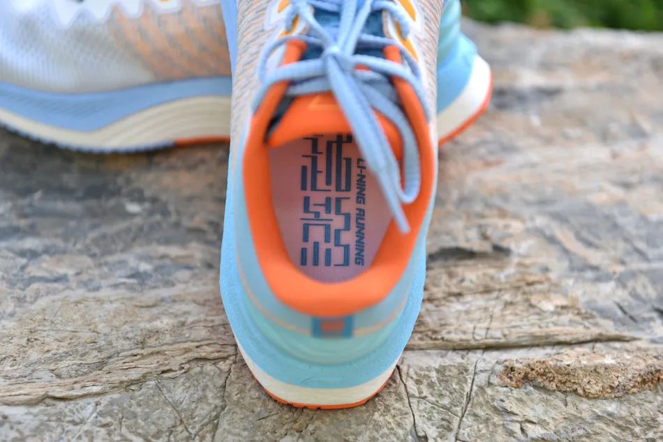 李宁superlight19适合什么跑者,李宁新鞋排行