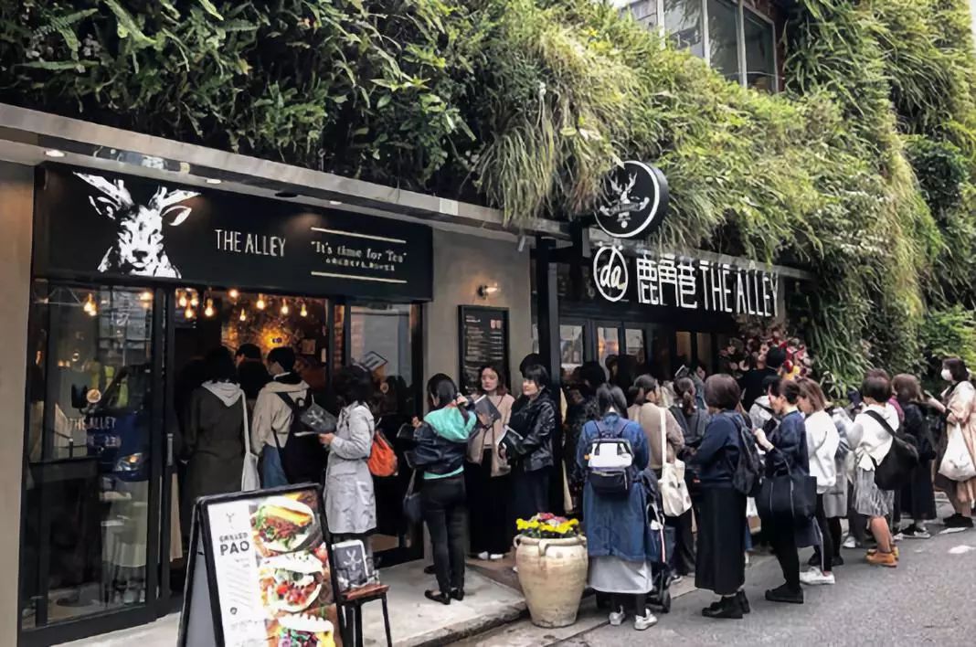 日本留学青春,日本留学男高中生简介