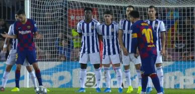 就是2球2助攻而已,吹什么吹,这不是梅西的家常便饭来吗?