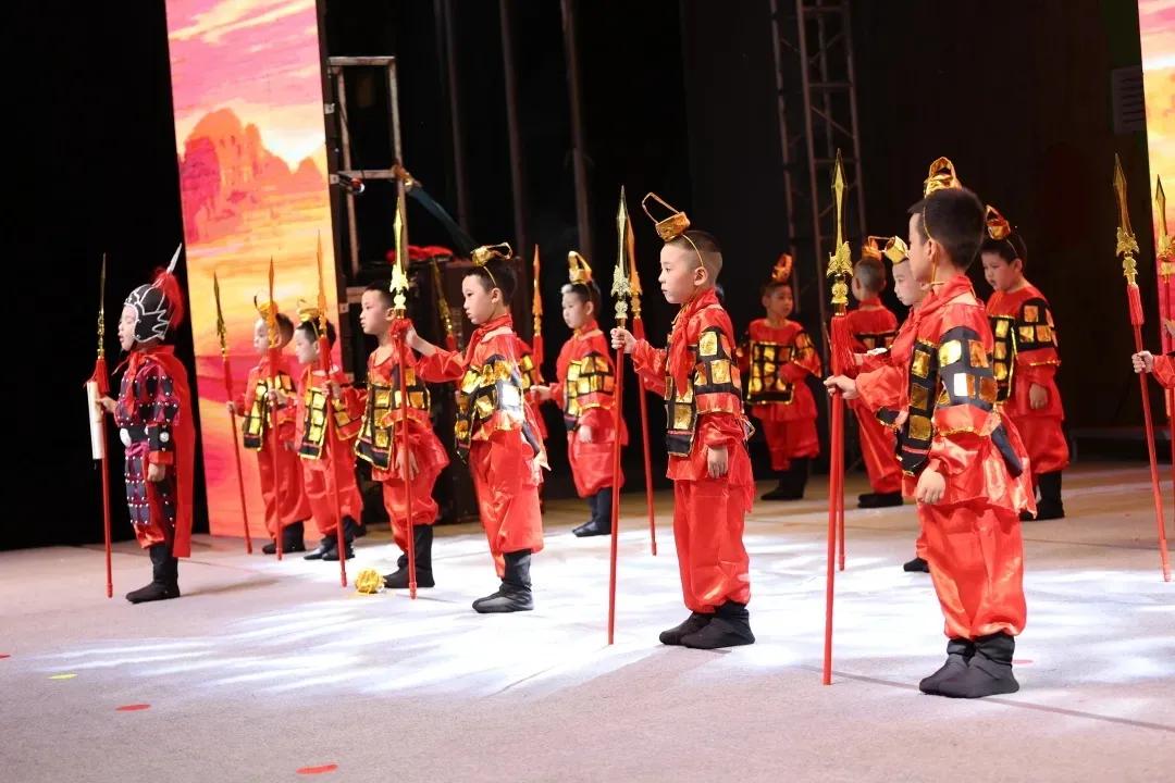 剑阁县鼓楼幼儿园庆祝中国*产党共**成立100周年暨毕业典礼文艺汇演