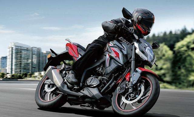 月薪一万推荐买什么二手车,月薪8000左右买的车