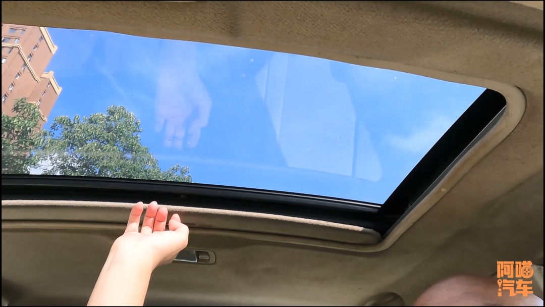 老司机买车为啥都不选带天窗的,买车要不要天窗