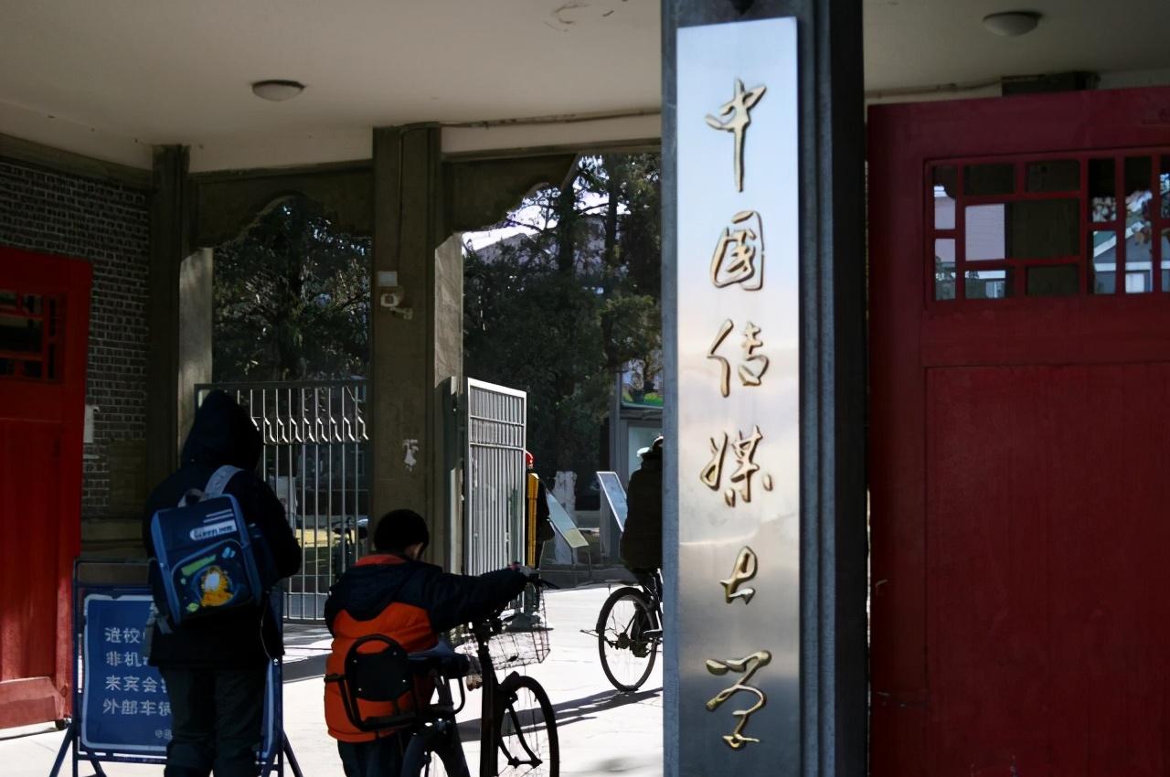 领诵归来后，中国传媒大学校花冯琳，新的努力方向是什么？