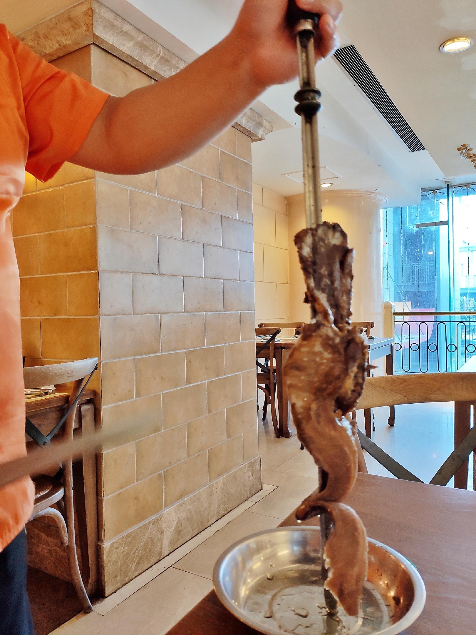 Brazil不仅有华丽的足球,有热情的桑巴,更有美味的烧烤